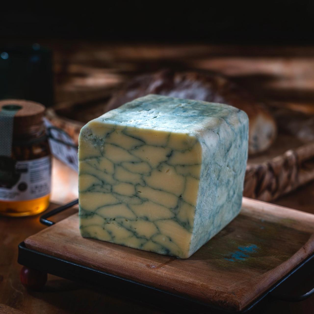 Kit Queijo Amazonito e Mel com Nozes e Alçafrão