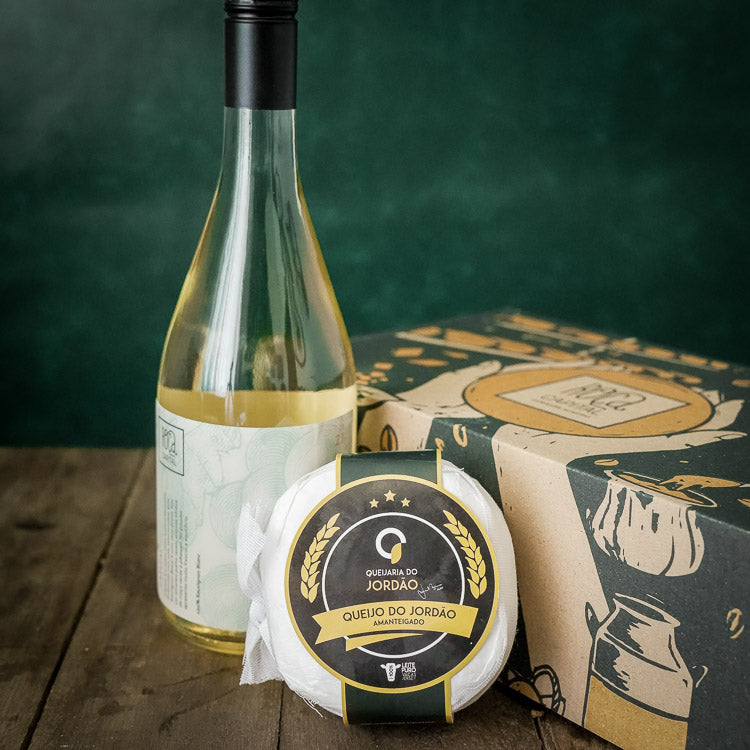Kit Queijo do Jordão & Vinho Branco Sauvignon Blanc