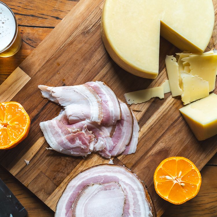 Kit Queijo Alagoa G e Porcheta Defumada